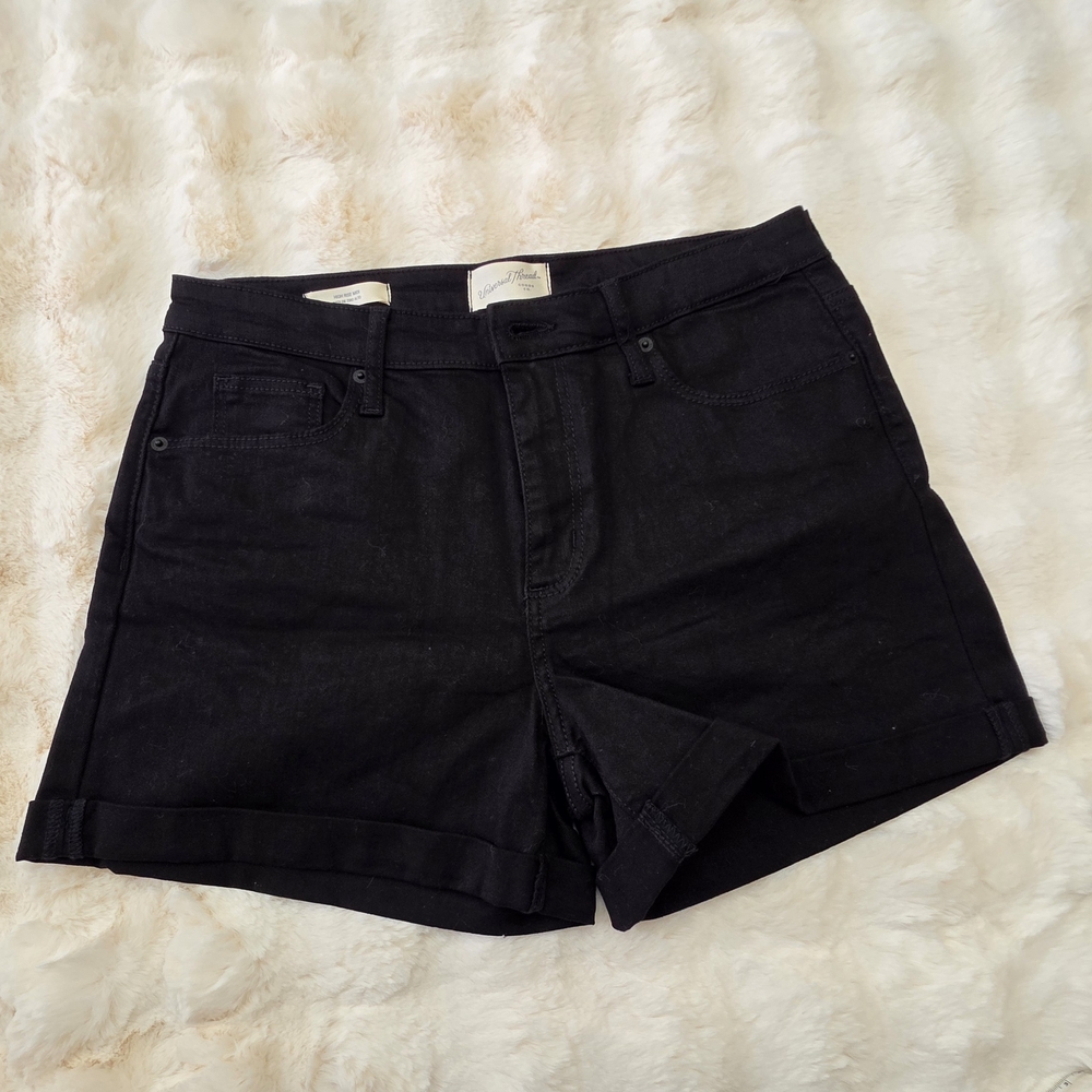 Universal Thread Black Jean Shorts